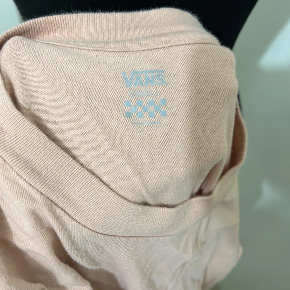 Vans Long Sleeve Light Pink T-Shirt "Vans Girl Gang" on Sleeve Size Small - Picture 5 of 5